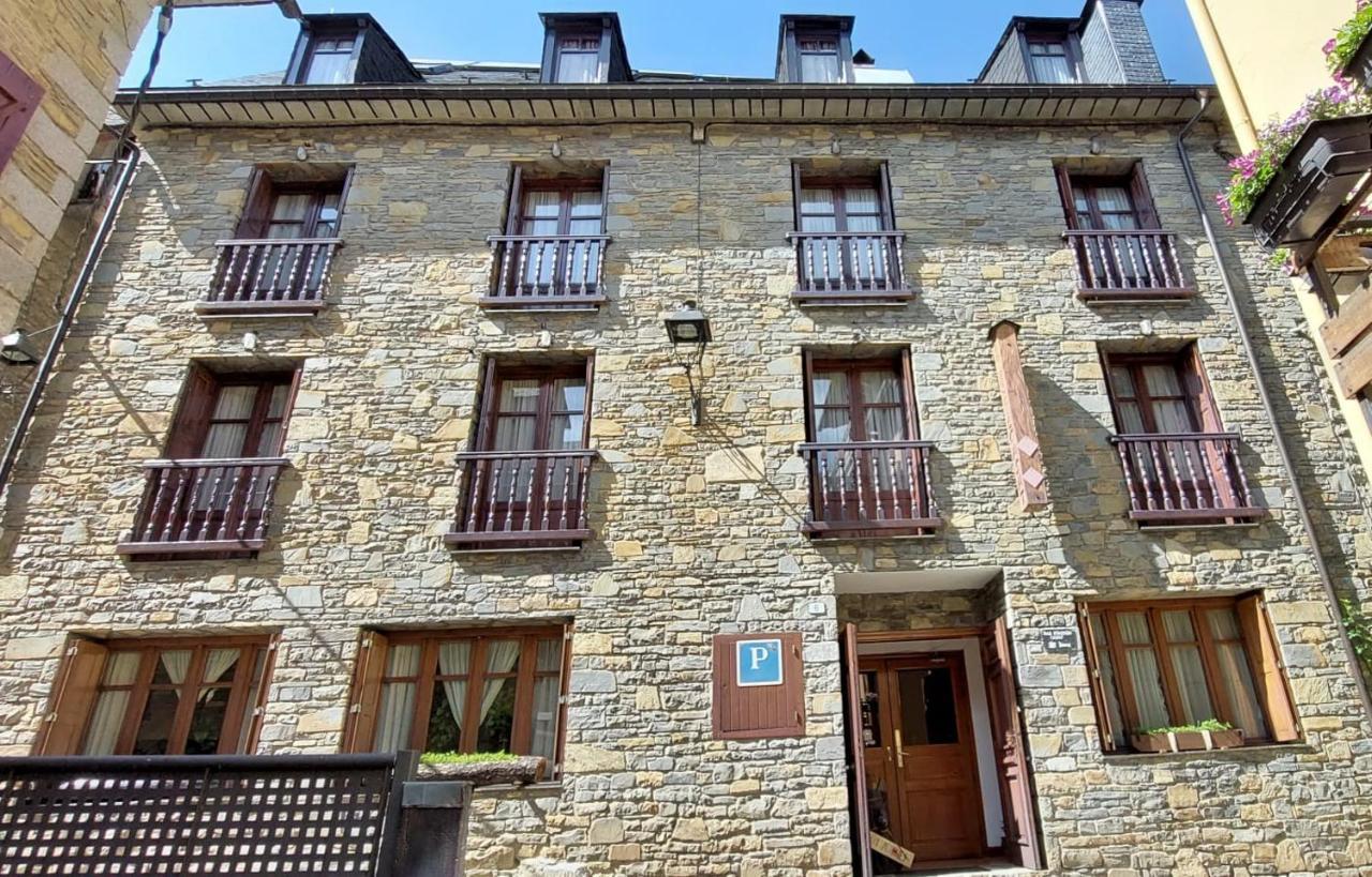 Pension Casat Salardú Exteriör bild